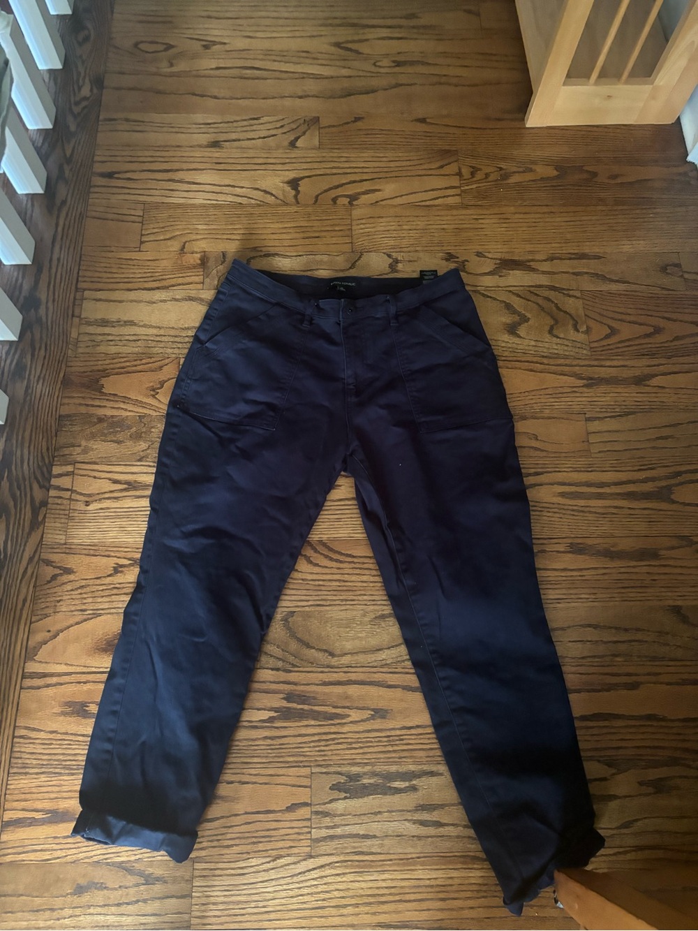 Banana Republic Women's Straight-Leg Jeans in Black